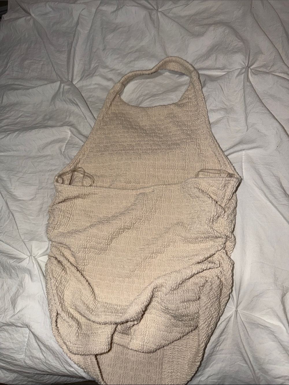 Halter top - Picture 2 of 3